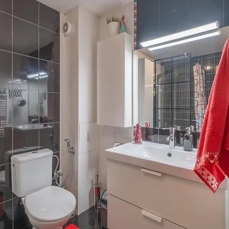 Apartment Serdica Center - 3 Berdoom Cosy Sofia